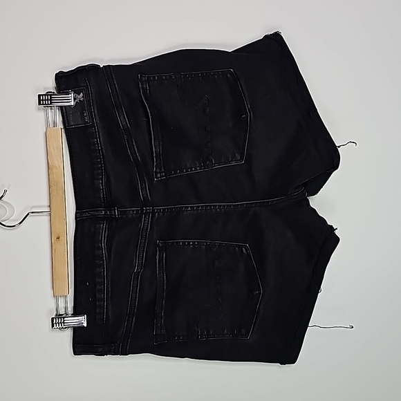 AMERICAN Eagle black super super stretch size 12 high rise jean shorts - Picture 4 of 8